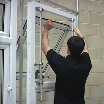 Top Hung Demo